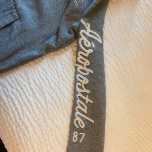Aeropostale gray sweater